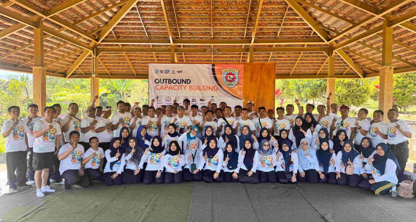 Outbond Capacity Building SMKN 1 Banyuanyar: Menjaga Semangat, Menguatkan Kebersamaan